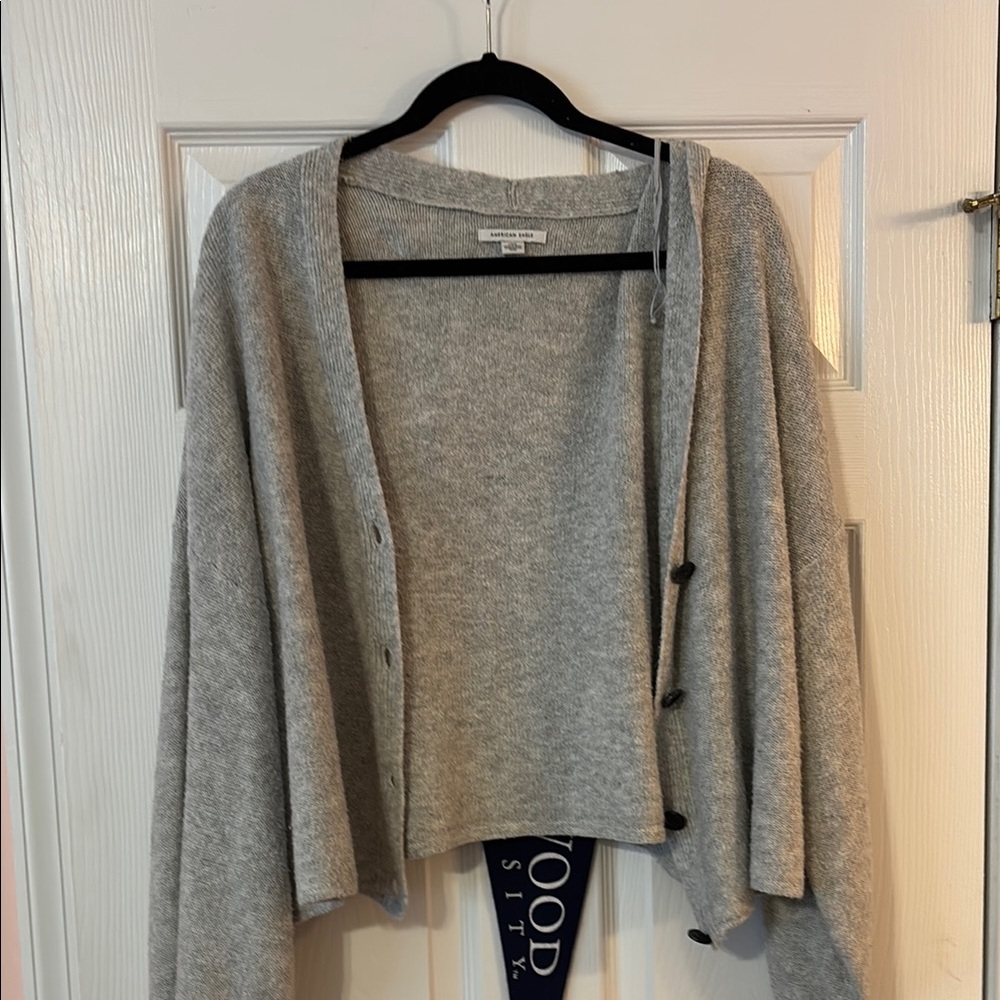 American Eagle Gray Open-Front Cardigan Sweater